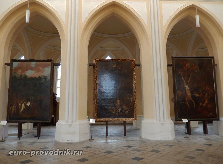 История монастыря в картинах