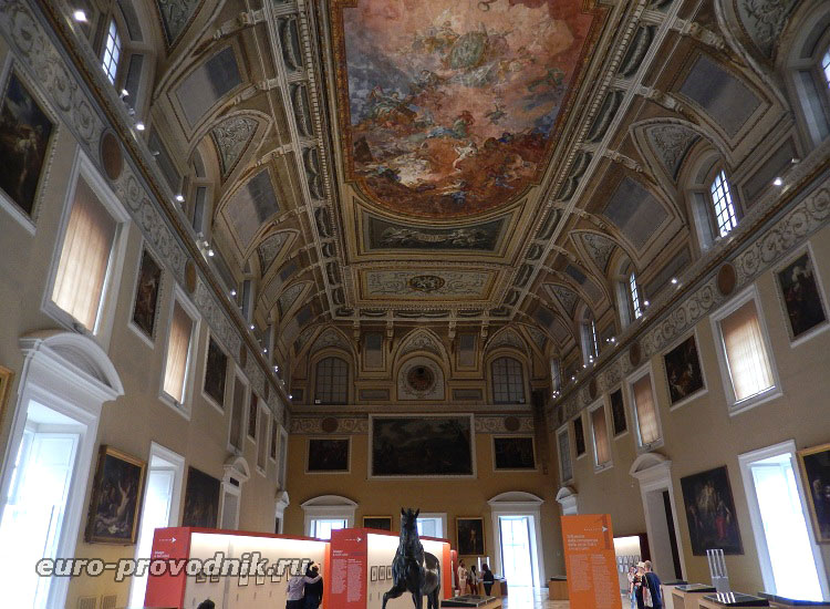 Реферат: Музеи Италии Национальный музей в Неаполе